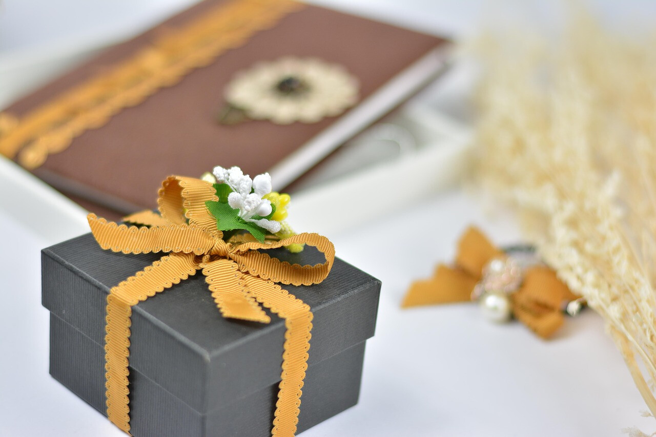 シンプルなデザインのパッケージ